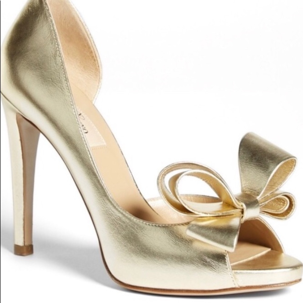 SOLD!!! 39.5 VALENTINO. D’Orsay gold heel - Picture 1 of 5